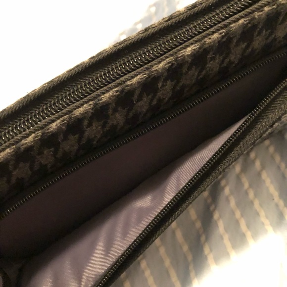 Thirty One Wallet - Picture 3 of 4